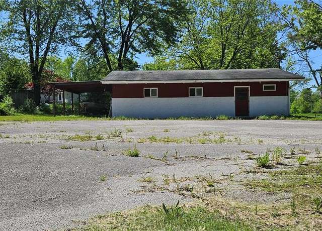 Property at 19002 US Highway 50, Carlyle, IL 62231