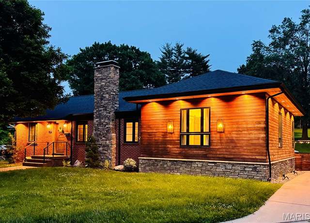 Property at 7536 Nottingham Ave, St Louis, MO 63119, 4 beds, 3 baths