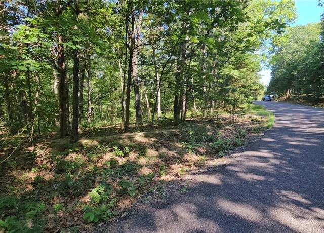 Property at 1606 Marion Dr, Lake Sherwood, MO 63357