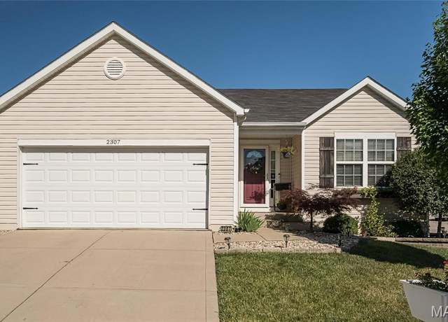 Property at 2307 Flowering Ash Ln, Lake St Louis, MO 63367, 4 beds, 3 baths