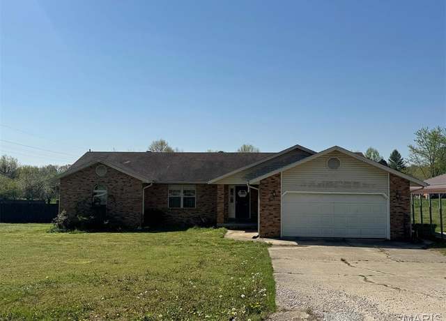 Property at 2488 County Road 450, Poplar Bluff, MO 63901, 3 beds, 2 baths