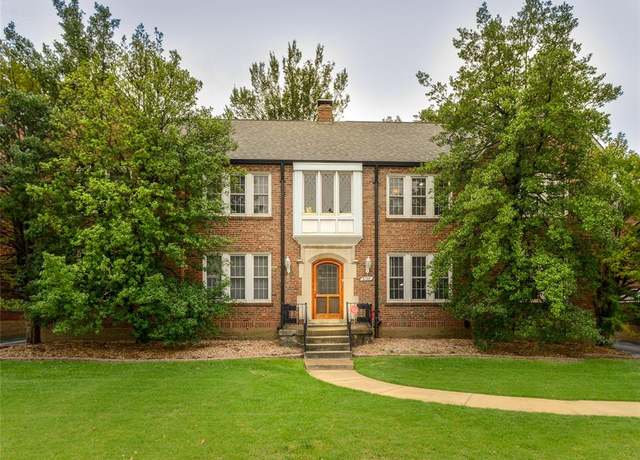 Property at 8100 Delmar Blvd Unit 1W, MO 63130, 1 bed, 2 baths