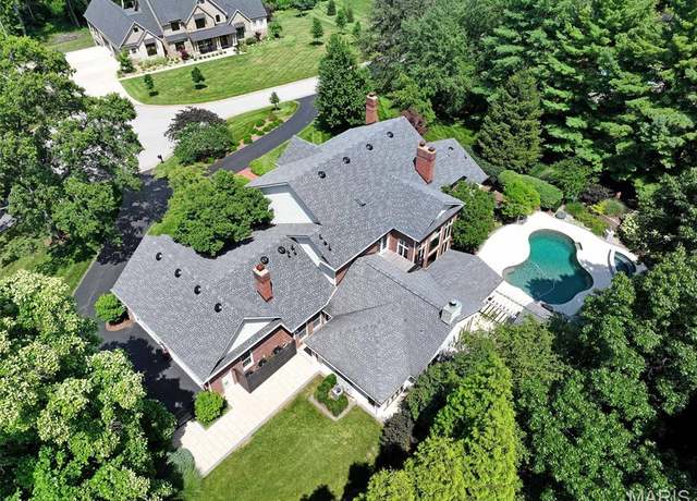 Property at 29 Muirfield Ln, St Louis, MO 63141, 5 beds, 7 baths