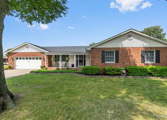 Property at 729 Euclid Dr, Sikeston, MO 63801, 3 beds, 2 baths