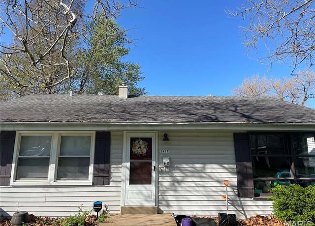 Property at 8417 Madeline Dr, St John, MO 63114, 3 beds, 1 bath