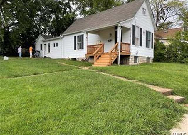 Property at 1309 Belton Ave, Webster Groves, MO 63119, 2 beds, 1 bath