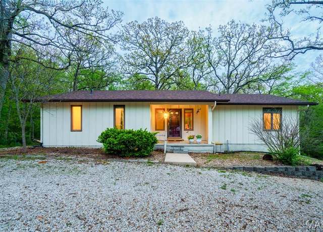 Property at 10280 County Road 3110, Rolla, MO 65401, 3 beds, 2.5 baths