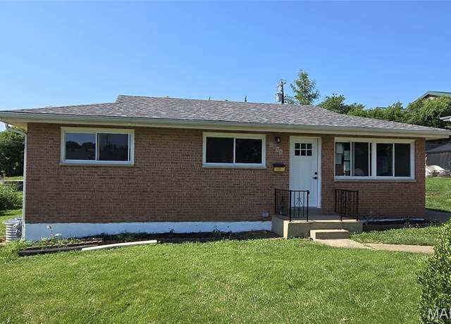 Property at 7944 Lavington Dr, MO 63117, 4 beds, 2 baths