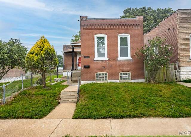 Property at 7615 Vermont Ave, St Louis, MO 63111, 2 beds, 2 baths