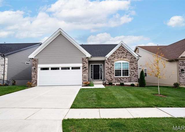 Property at 152 Columbia Meadows Ln, O'fallon, MO 63366, 3 beds, 2 baths