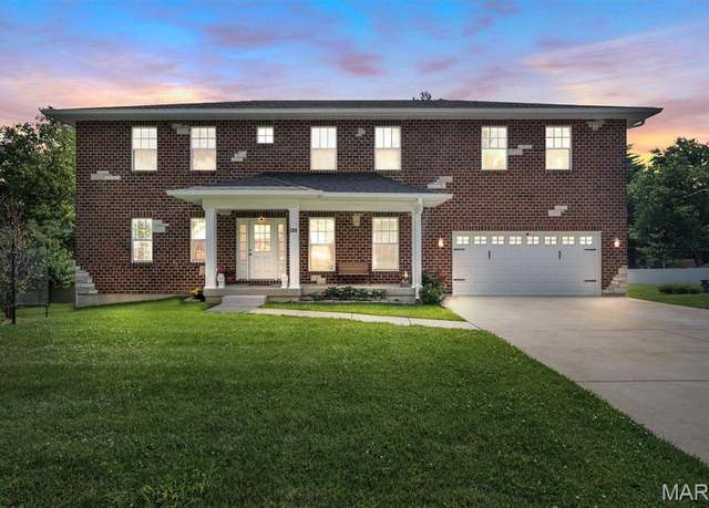 Property at 306 Essen Ln, Ballwin, MO 63021, 4 beds, 3.5 baths