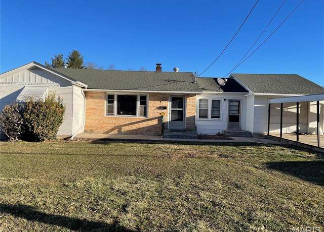 Property at 812 E Scenic Rivers Blvd, Salem, MO 65560, 2 beds, 1 bath