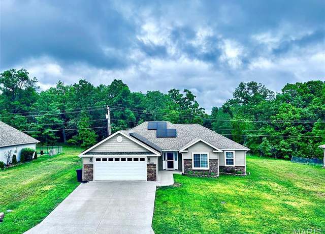 Property at 142 Ridgeview Dr, St Robert, MO 65584, 4 beds, 2 baths