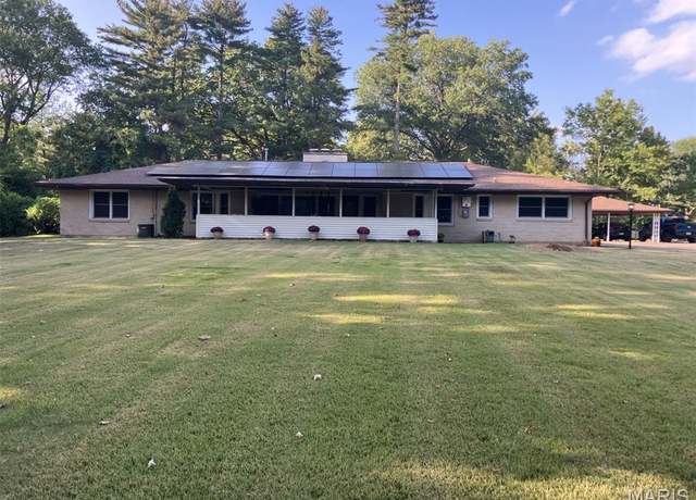 Property at 2615 Maria Louise Ln, Cape Girardeau, MO 63701, 4 beds, 2.5 baths