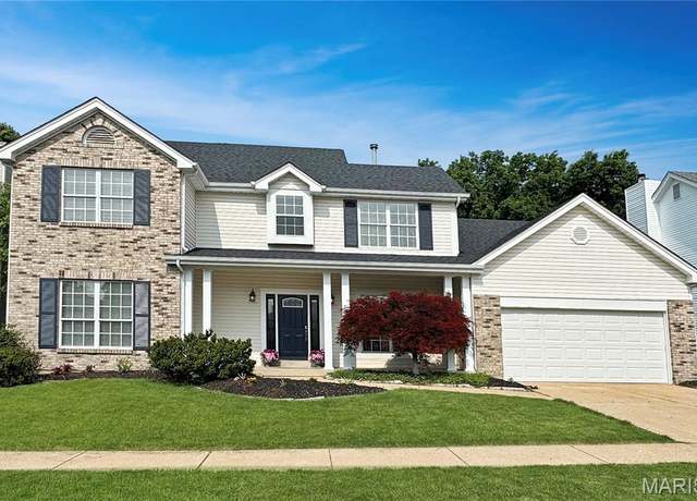 Property at 551 Arbor Meadow Dr, Ballwin, MO 63021, 4 beds, 3.5 baths