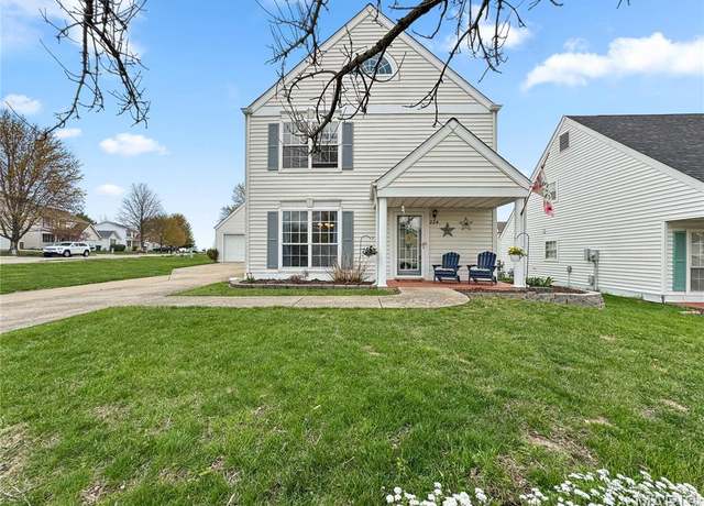 Property at 224 Brookmont Dr, Belleville, IL 62221, 3 beds, 2 baths