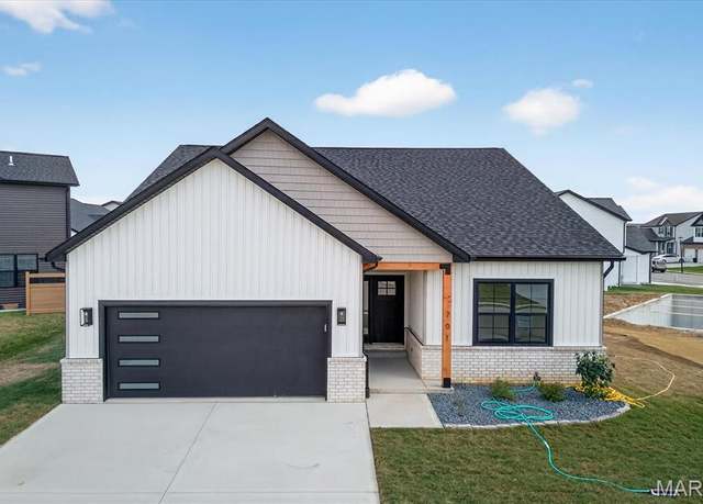 Property at 701 Conner Cir, Fairview Heights, IL 62208, 3 beds, 2 baths