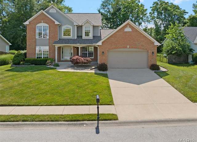 Property at 1211 Conrad Ln, O'fallon, IL 62269, 3 beds, 3 baths