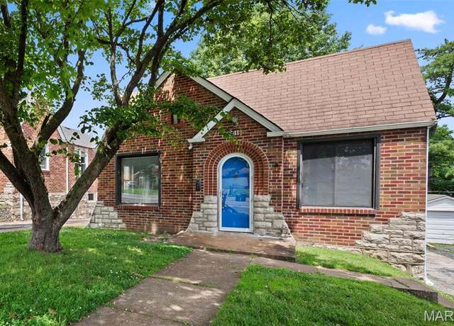 Property at 541 Kingston Dr, St Louis, MO 63125, 2 beds, 1 bath