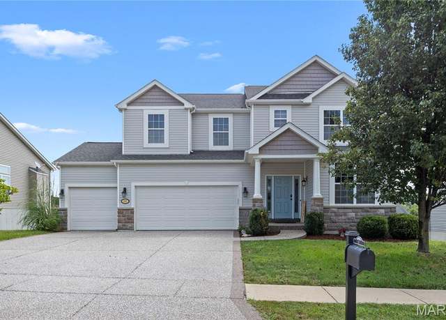 Property at 147 Wilmer Valley Dr, Wentzville, MO 63385, 4 beds, 2.5 baths