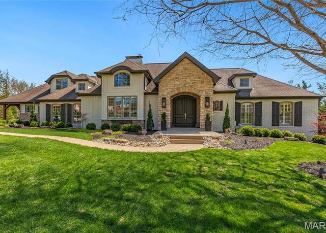 Property at 12918 N Topping Estates Dr, Town And Country, MO 63131, 4 beds, 5.5 baths
