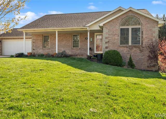 Property at 528 Matt Ln, Jackson, MO 63755, 3 beds, 2 baths