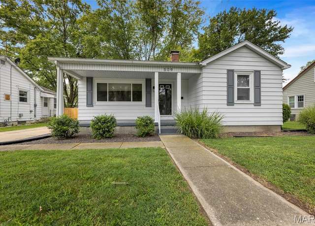 Property at 509 N Jefferson St, Mascoutah, IL 62258, 2 beds, 2 baths