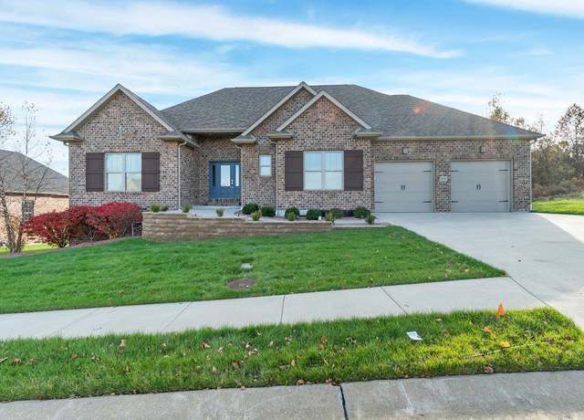 Property at 1661 Helmsdale, Cape Girardeau, MO 63701, 4 beds, 3.5 baths