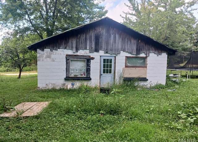 Property at 52 County Road 89, Viburnum, MO 65566, 3 beds, 1 bath