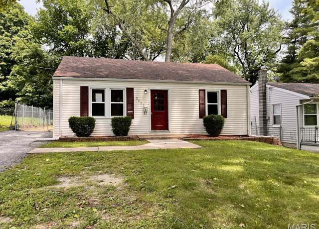Property at 3222 W Tennyson Ave, St Louis, MO 63114, 3 beds, 1 bath