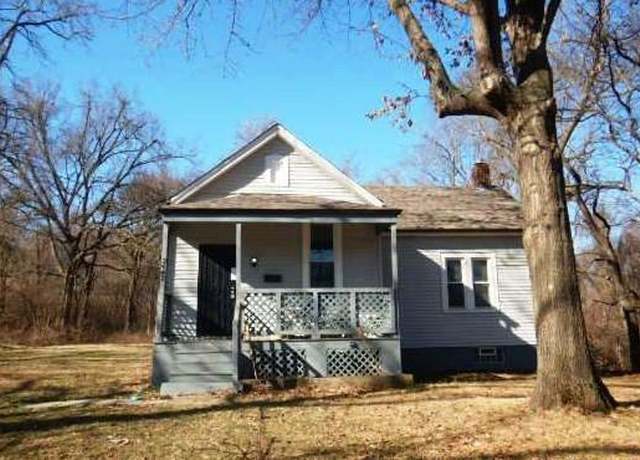 Property at 2442 Mary Ave, St Louis, MO 63136, 3 beds, 1 bath
