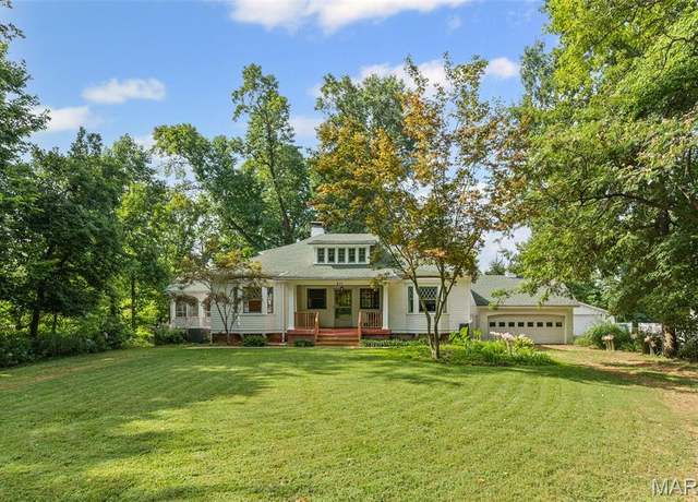 Property at 211 Pine Lake Rd, Collinsville, IL 62234, 3 beds, 2 baths