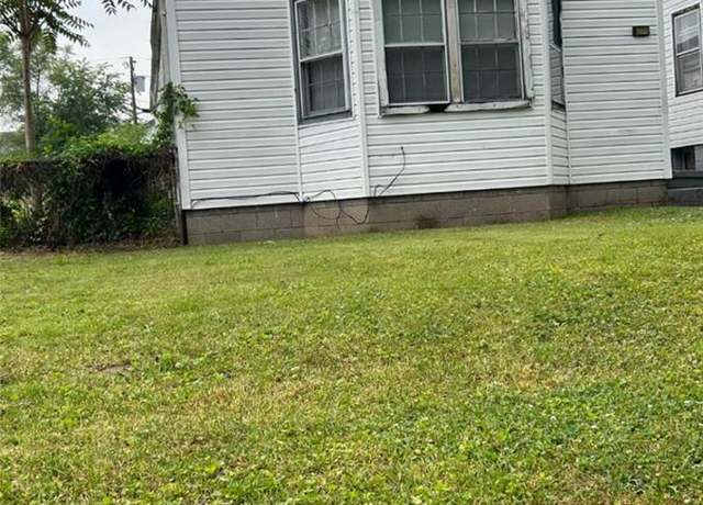 Property at 6371 Sherry Ave, Jennings, MO 63136, 2 beds, 1 bath
