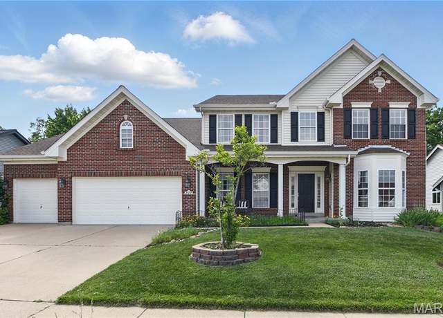 Property at 727 Grand View Ridge Court Ct, Eureka, MO 63025, 4 beds, 3.5 baths