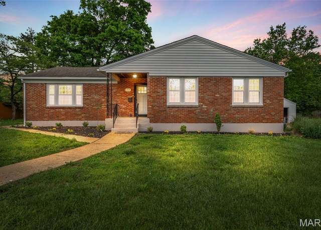 Property at 614 Stam St, Farmington, MO 63640, 4 beds, 3 baths