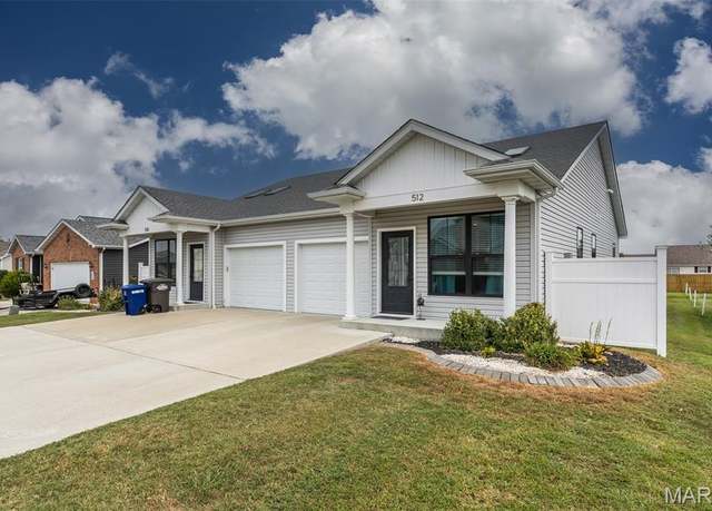 Property at 512 Deer Run Run, Moro, IL 62067, 2 beds, 2 baths