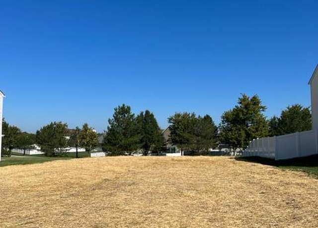Property at 244 River Laurel Dr, Belleville, IL 62220