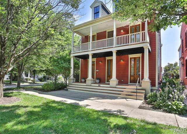 Property at 3604 Barter St, St Charles, MO 63301, 3 beds, 3.5 baths