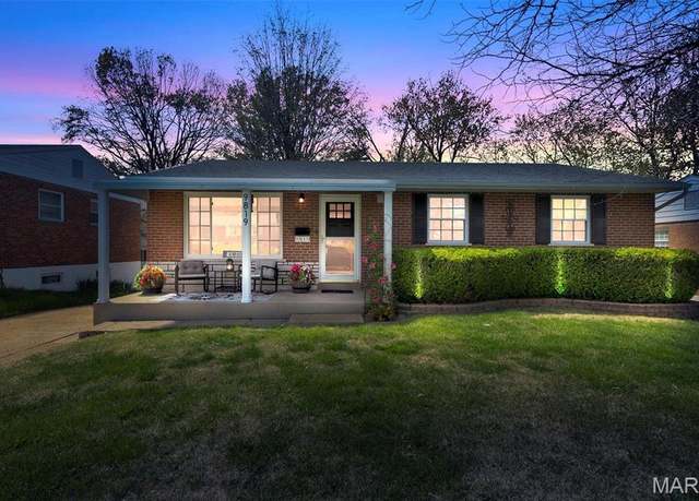 Property at 9819 Ione Ln, St Louis, MO 63123, 3 beds, 1.5 baths