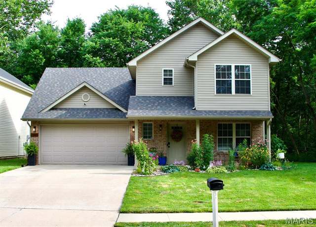Property at 2300 Paw Print Ln, Columbia, MO 65202, 3 beds, 2.5 baths