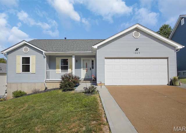 Property at 1509 Peach Tree Ln, Arnold, MO 63010, 3 beds, 2 baths
