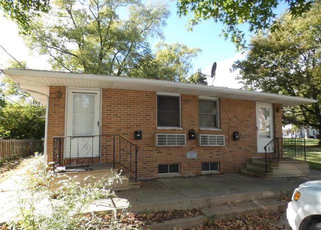 Property at 105 S Washington, Sparta, IL 62286, 3 beds, 3 baths