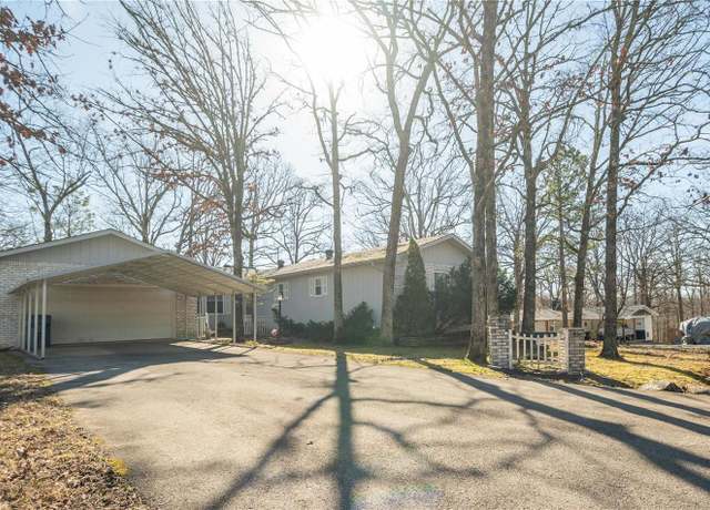 Property at 112 Perch Dr, Wappapello, MO 63966, 4 beds, 2 baths