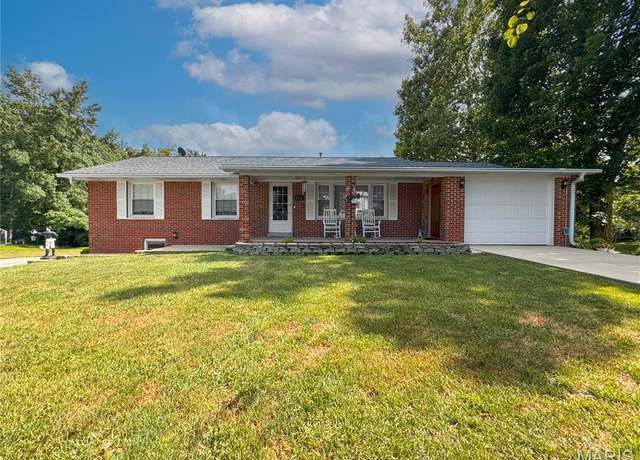Property at 5262 State Route 156, Waterloo, IL 62298, 4 beds, 2 baths