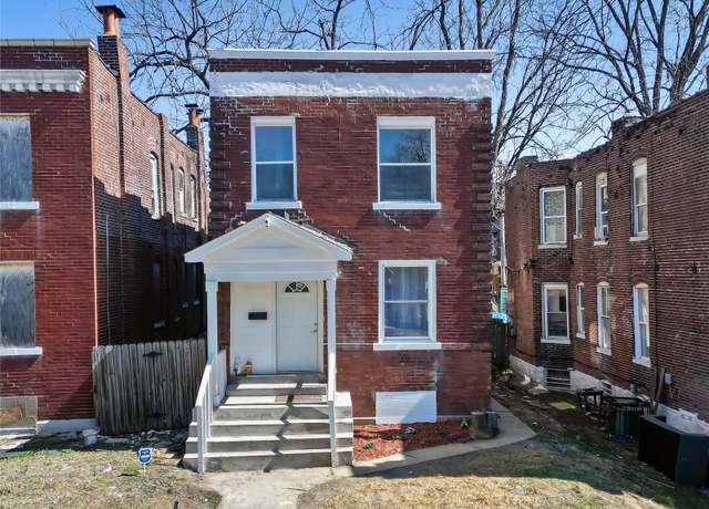 Property at 3524 Pennsylvania Ave, St Louis, MO 63118, 3 beds, 2.5 baths