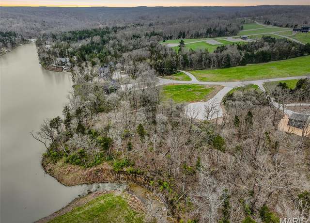 Property at 2734 Tyrol Overlook Dr, Wright City, MO 63390