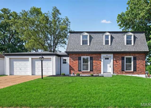 Property at 22 Westwood Estates Dr, St Peters, MO 63376, 4 beds, 3 baths