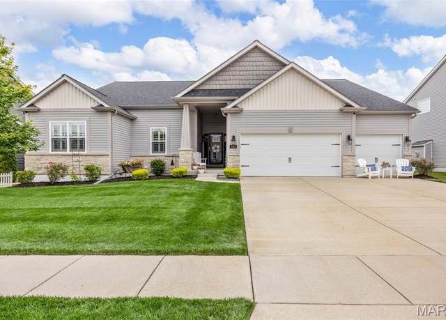 Property at 533 Deer Brook Dr, O'fallon, MO 63366, 3 beds, 2.5 baths