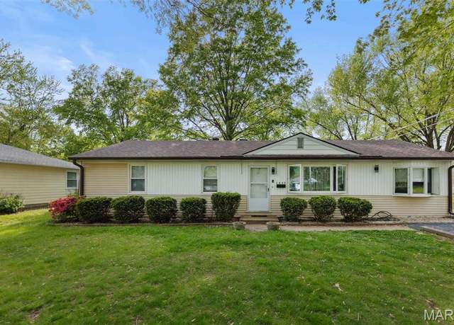 Property at 1703 Foster Dr, Swansea, IL 62226, 3 beds, 1 bath
