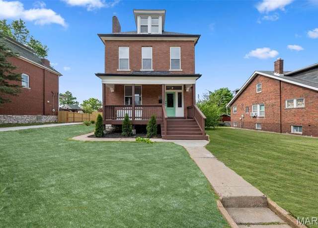 Property at 6206 Victoria Ave, St Louis, MO 63139, 3 beds, 2.5 baths